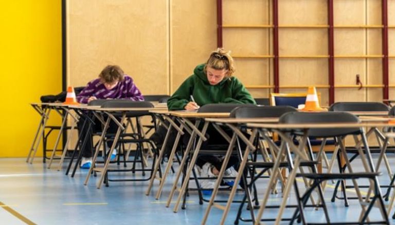 هولندا تقرر إعادة فتح المدارس- أرشيفية