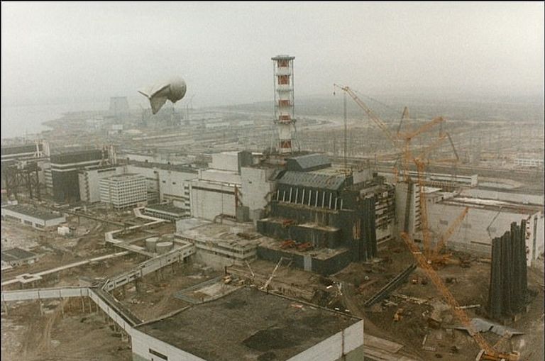 صورة أرشيفية للمفاعل في أعقاب الكارثة