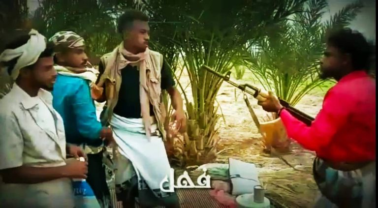 شباب يمنيون يواجهون عنصرية الحوثي بالفن