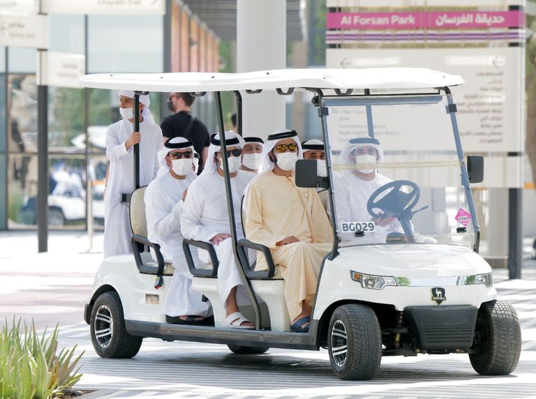 محمد بن راشد يزور إكسبو 2020 دبي