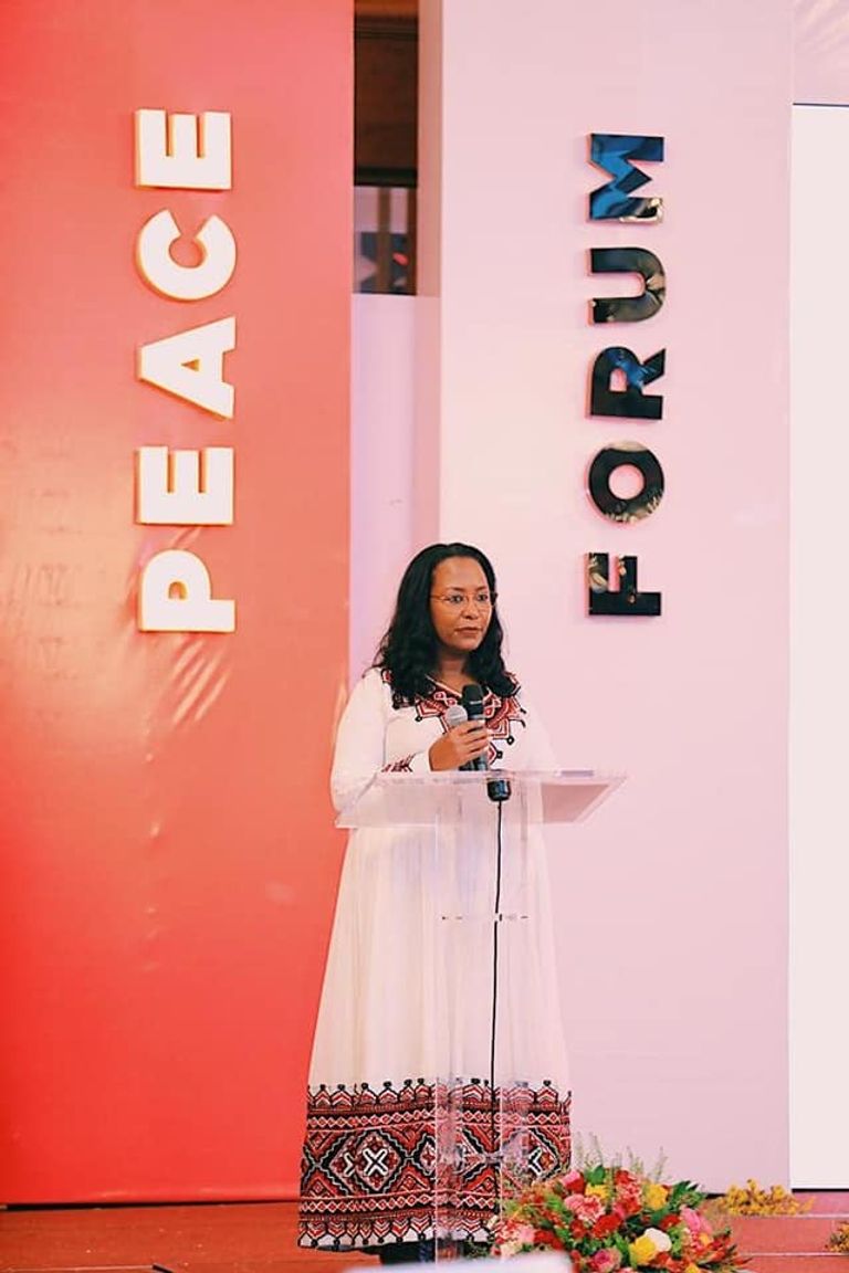 جانب من فعاليات احتفال شعب الأورومو بمهرجان "إريتشا" في أديس أبابا