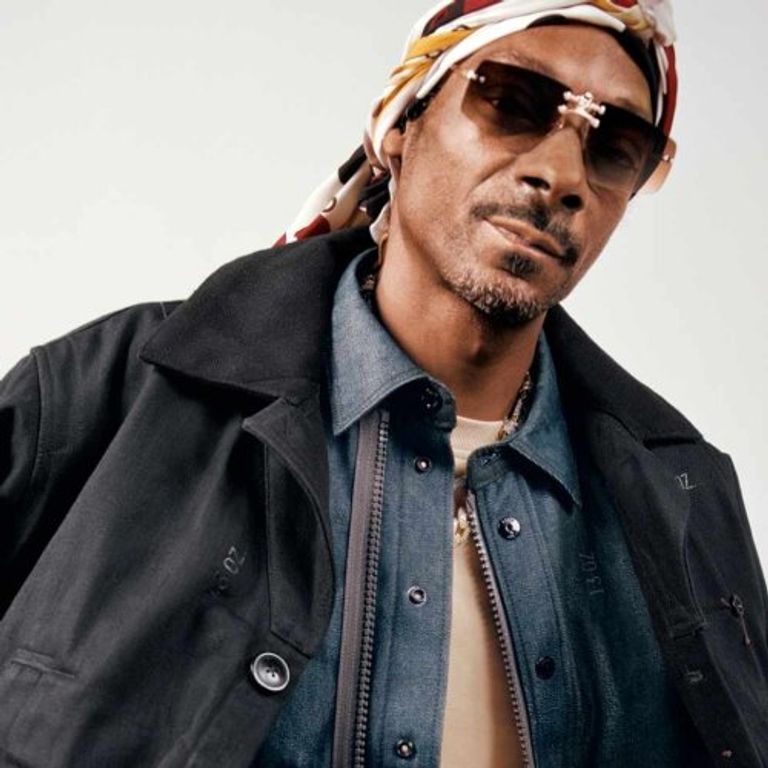 الأمير هاري وميجان ماركل وسنوب دوج