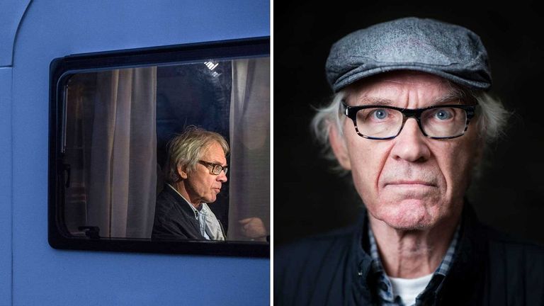 الرسام السويدي لارس فيلكس