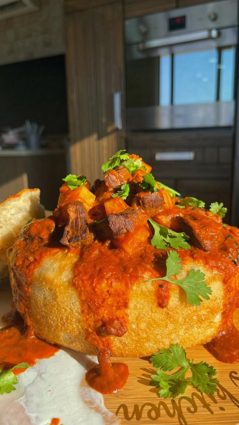 اللبنانية عبير الصغير