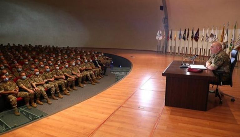 قائد الجيش اللبناني العماد جوزاف عون متحدثا للعسكريين