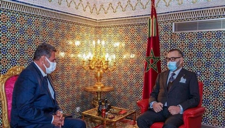 العاهل المغربي خلال لقاء رئيس الحكومة عزيز أخنوش