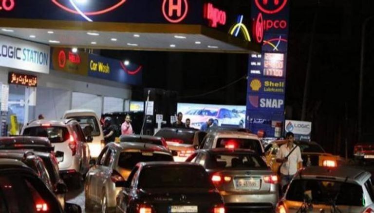 لبنان يعاني من أزمة وقود
