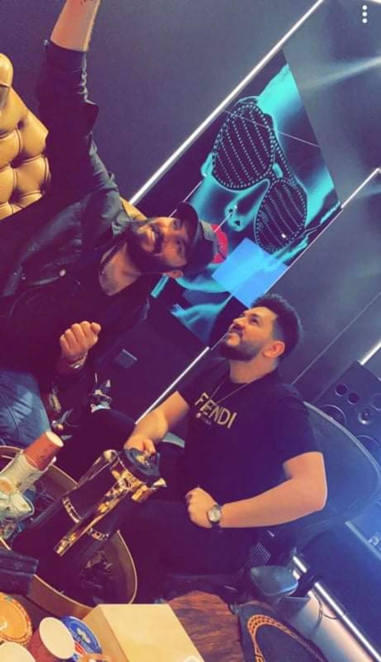 طيف عادل يتعاون مع حلا الترك