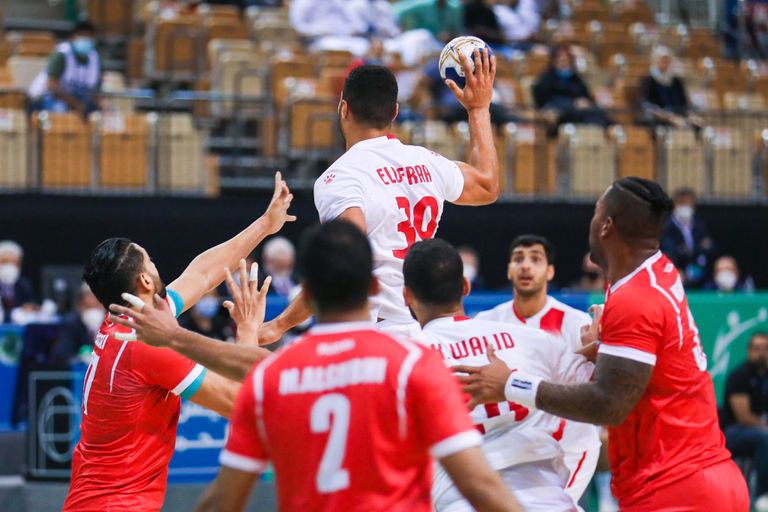 الزمالك ضد الوحدة حسن مصطفى رئيس الاتحاد الدولي لكرة اليد