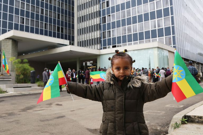 إثيوبيا تحتفل بيوم العلم 
