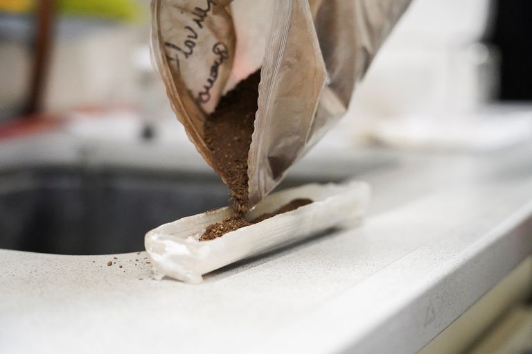 صناعة بطاريات من سباخ المستنقعات في شمال أوروبا