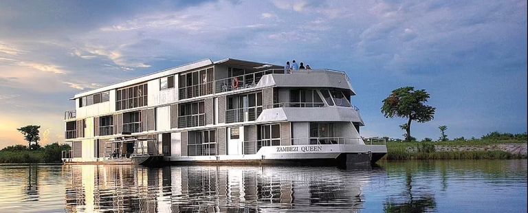 باخرة The Zambezi Queen باخرة The Zambezi Queen