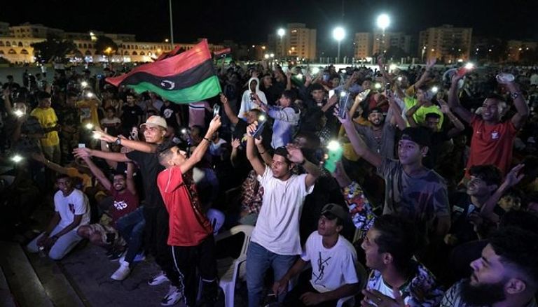 جمهور ليبيا يتابع اللقاء