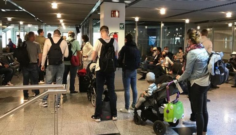 حصيلة المصابين بفيروس كورونا حول العالم تخطت 239 مليون نسمة