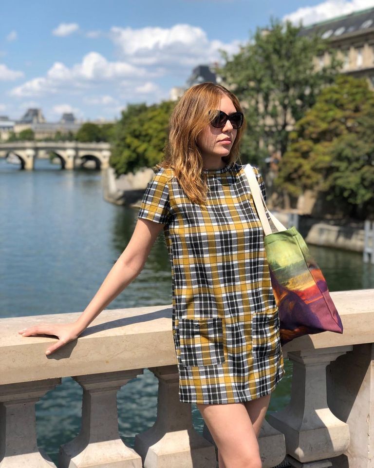 الفنانة المصرية رحمة حسن