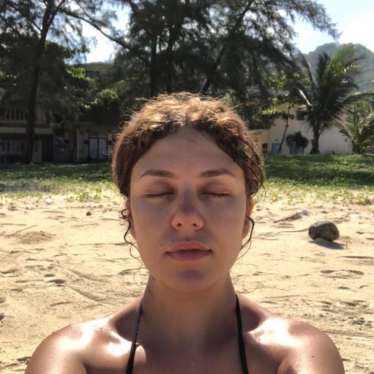 الفنانة المصرية رحمة حسن