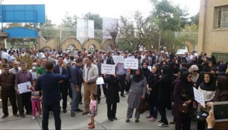 احتجاجات سابقة في إيران لسوء "المعيشة"