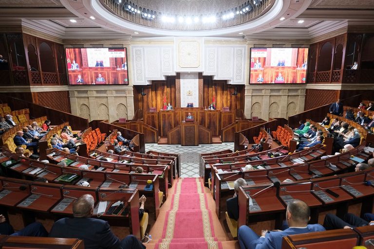 جانب من جلسة مناقشة البرنامج الحكومي