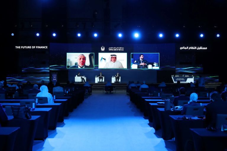 جانب من فعاليات اليوم الثاني من مؤتمر "مستقبل النظام المالي" خالد محمد سالم بالعمى التميمي محافظ مصرف الإمارات المركزي