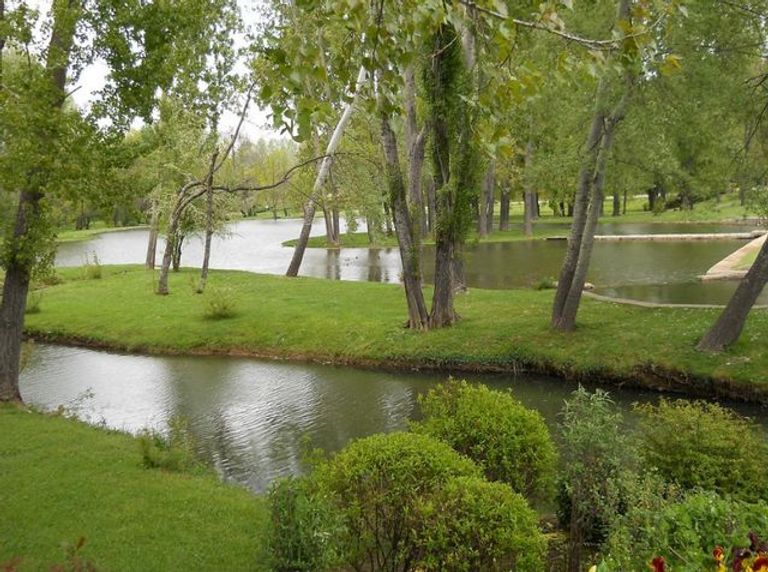 السياحة في إفران المغرب - حديقة إفران الوطنية السياحة في المغرب