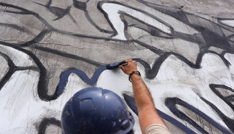 الجدارية المرسومة برماد من حرائق غابات الأمازون