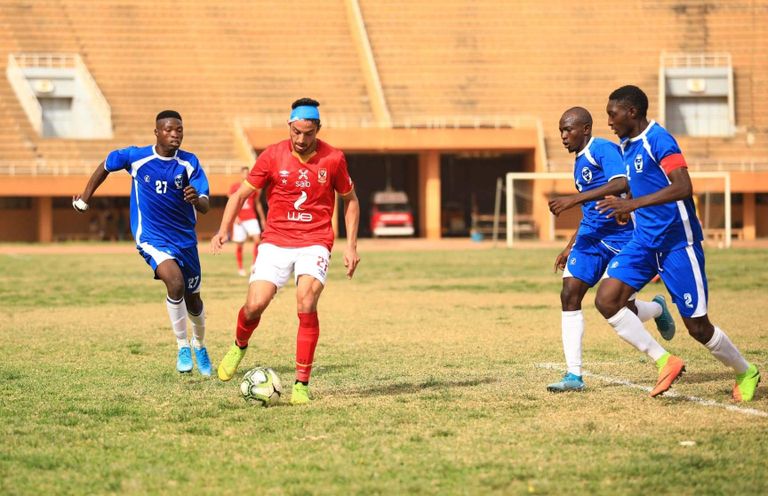 طاهر محمد طاهر - الأهلي المصري