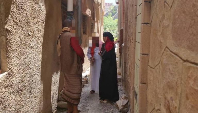 سكان تعز اليمنية تحت الحصار الحوثي 