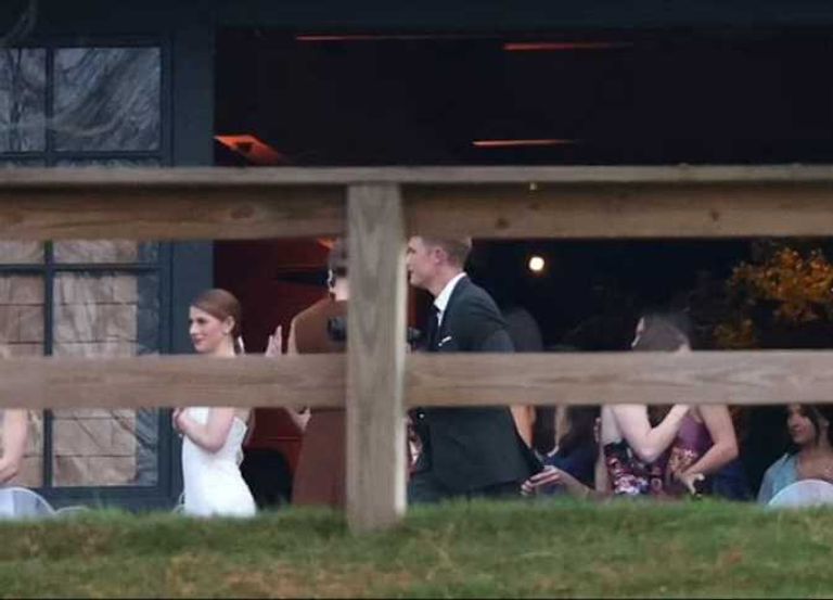 جينيفر جيتس ونايل نصار