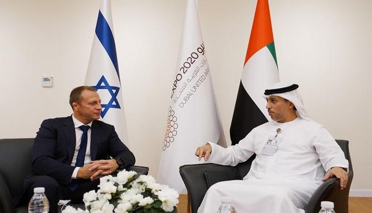 الإمارات و إسرائيل تبحثان تعزيز العلاقات الاقتصادية