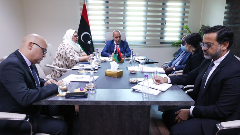 جانب من لقاء المنفي والناظوري