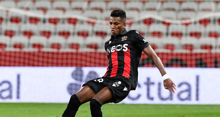 هشام بوداوي لاعب نيس الفرنسي