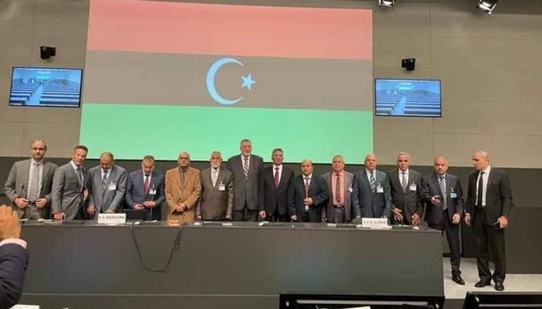 جانب من اجتماع اللجنة العسكرية الليبية المشتركة في جنيف في 8 أكتوبر. (أرشيفية)