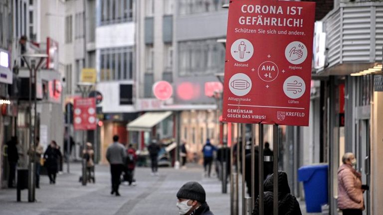 ارتفاع إصابات كورونا حول العالم إلى 241 مليوناً و189 ألفا و120 حالة