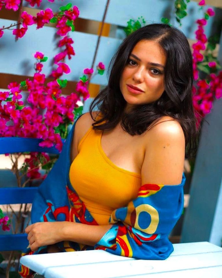 ثراء جبيل، فنانة مصرية شابة