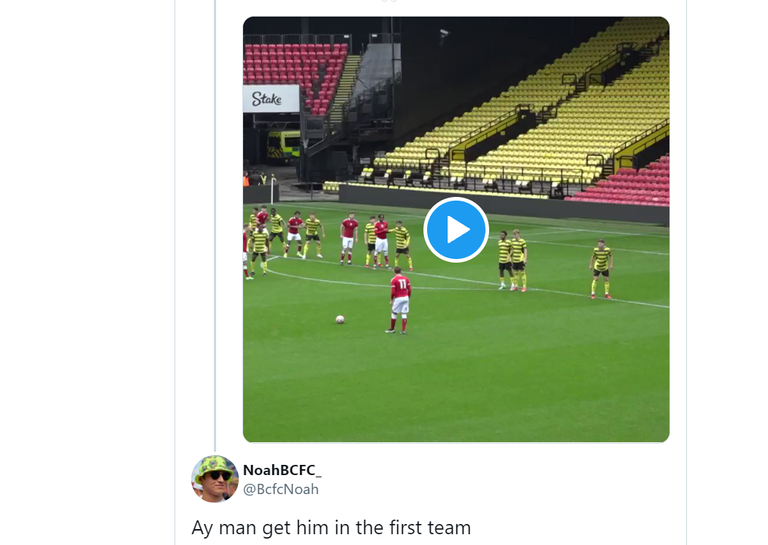 أيمن بن عروس لاعب بريستول