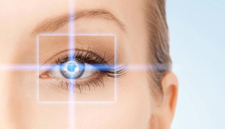التقدم في العمر يرفع خطر انفصال شبكية العين