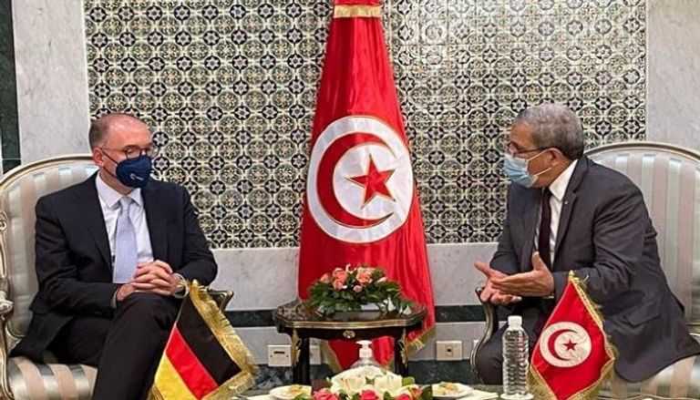 وزير خارجية تونس خلال لقاء وزير الدولة الألماني للشؤون الخارجية