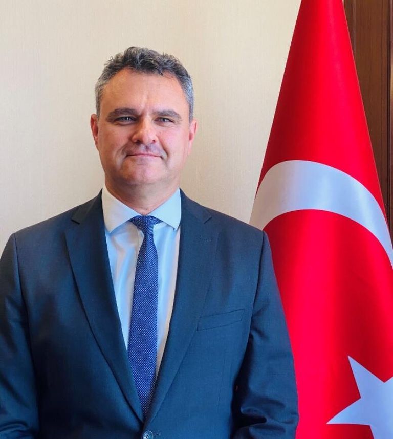 توجاي تونشير، سفير جمهورية تركيا لدى الإمارات