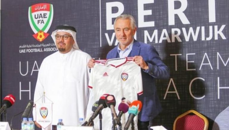 بيت فان مارفيك مدرب المنتخب الإماراتي