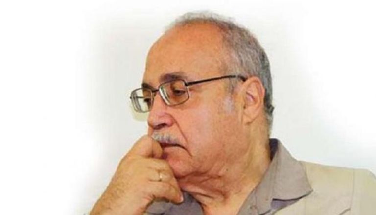 الكاتب الراحل حسن حنفي