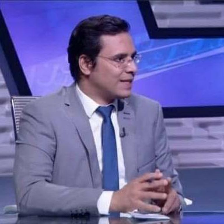الكاتب الراحل حسن حنفي