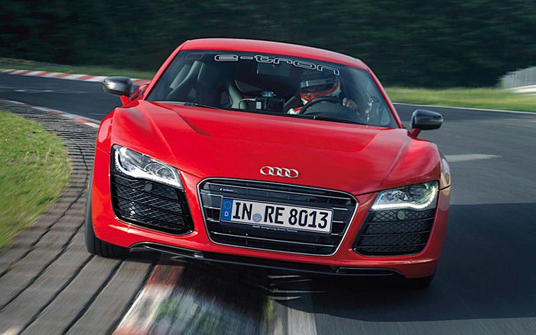 147-120317-first-electric-car-made-every-major-car-maker-2.jpeg