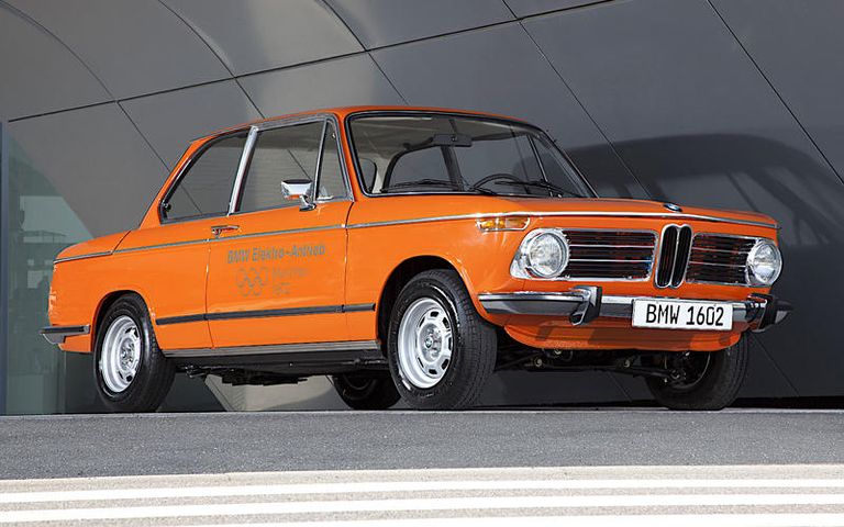 147-120317-first-electric-car-made-every-major-car-maker-3.jpeg