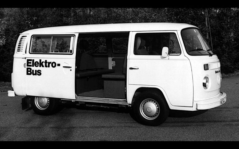 147-120319-first-electric-car-made-every-major-car-maker-10.jpeg