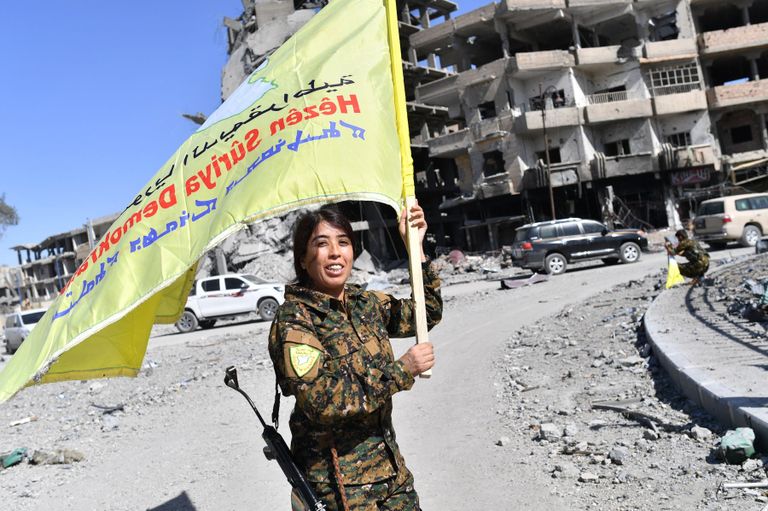 قوات سوريا الديمقراطية لحظة دخولها الرقة - أرشيفية