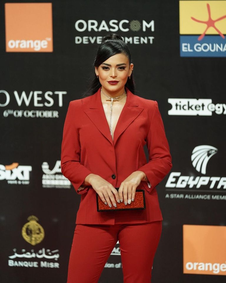 أشهر إطلالات مهرجان الجونة السينمائي بالبدلة