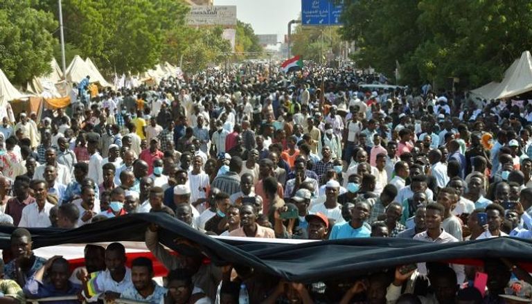 مظاهرات حاشدة وسط العاصمة الخرطوم- أ.ف.ب