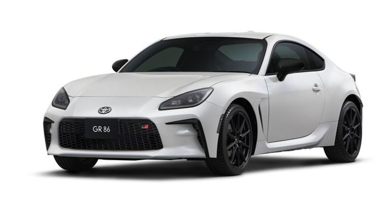 تويوتا Toyota 86  سيارة Aston Martin Cygnet