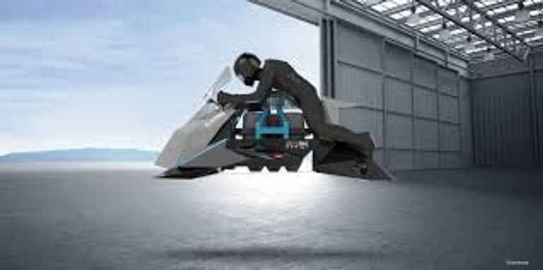 دراجة Xturismo تسير بسرعة 100 كيلومتر بالساعة