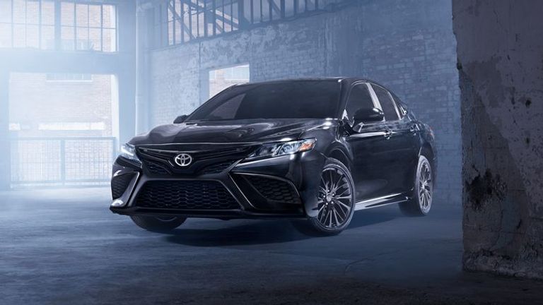 طراز كامري  شاحنة Chevrolet Silverado